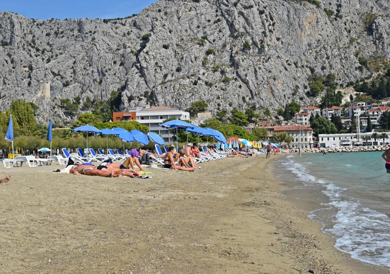 Beach Apartment Ivana Omiš Exterior foto
